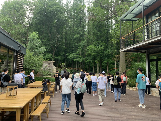 60e666a053bd8.jpg W12.jpg